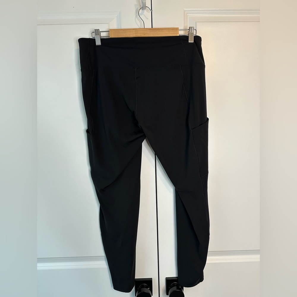 ARC’TERYX Women’s Oriel Legging Black (Size XL) - Picture 3 of 10